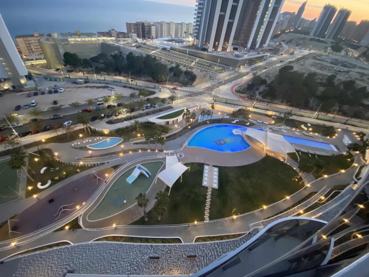 Lujoso Apartament Con Impresionantes Vistas Al Mar Benidorm Exteriör bild