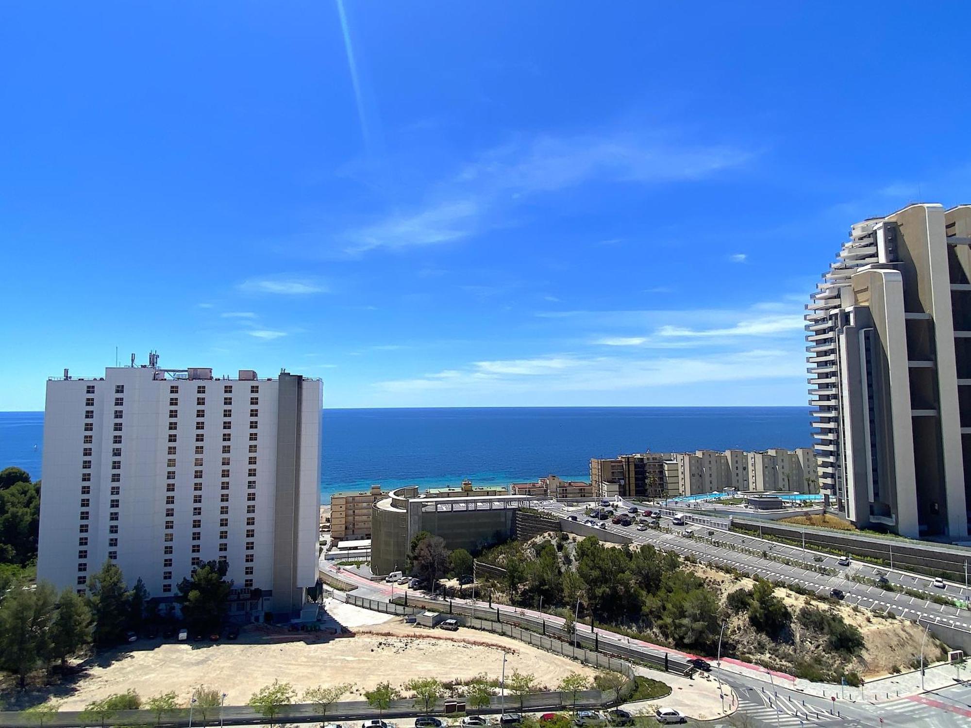 Lujoso Apartament Con Impresionantes Vistas Al Mar Benidorm Exteriör bild