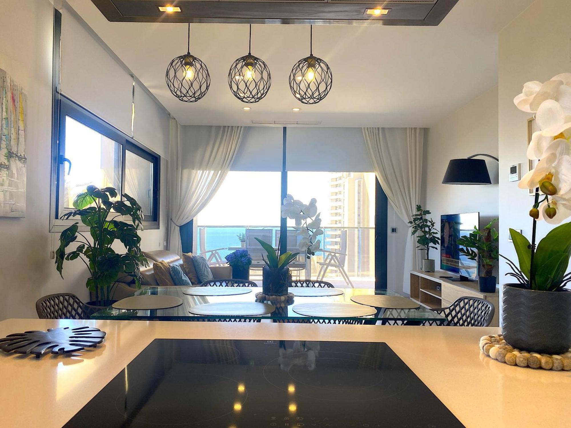 Lujoso Apartament Con Impresionantes Vistas Al Mar Benidorm Exteriör bild
