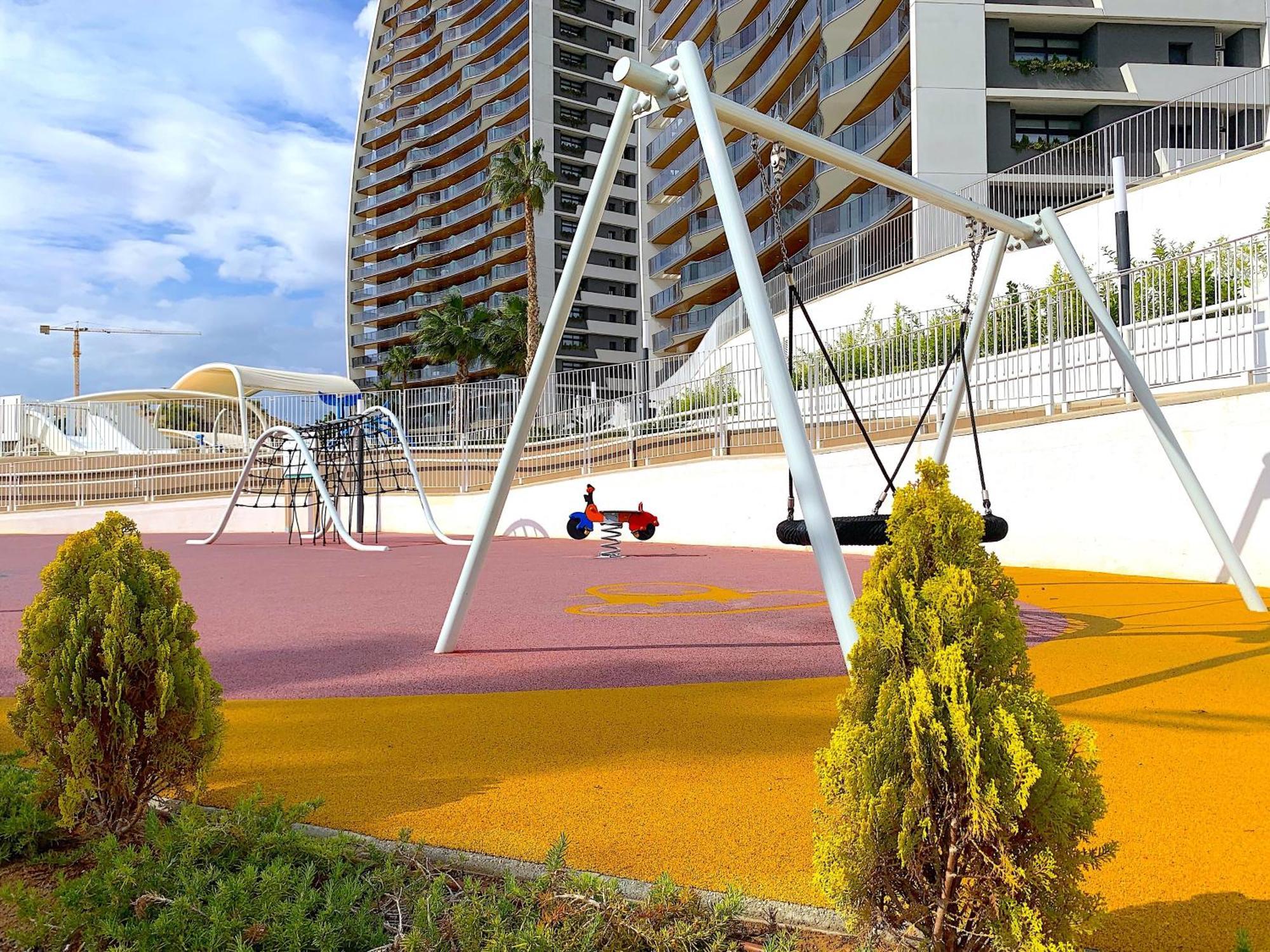Lujoso Apartament Con Impresionantes Vistas Al Mar Benidorm Exteriör bild